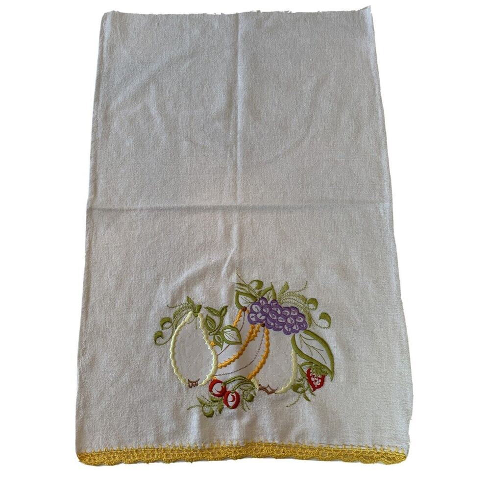 Vintage Dresser (Sideboard) Scarf Table Linen 17.5" x 26.5" Embroidered Fruit De
